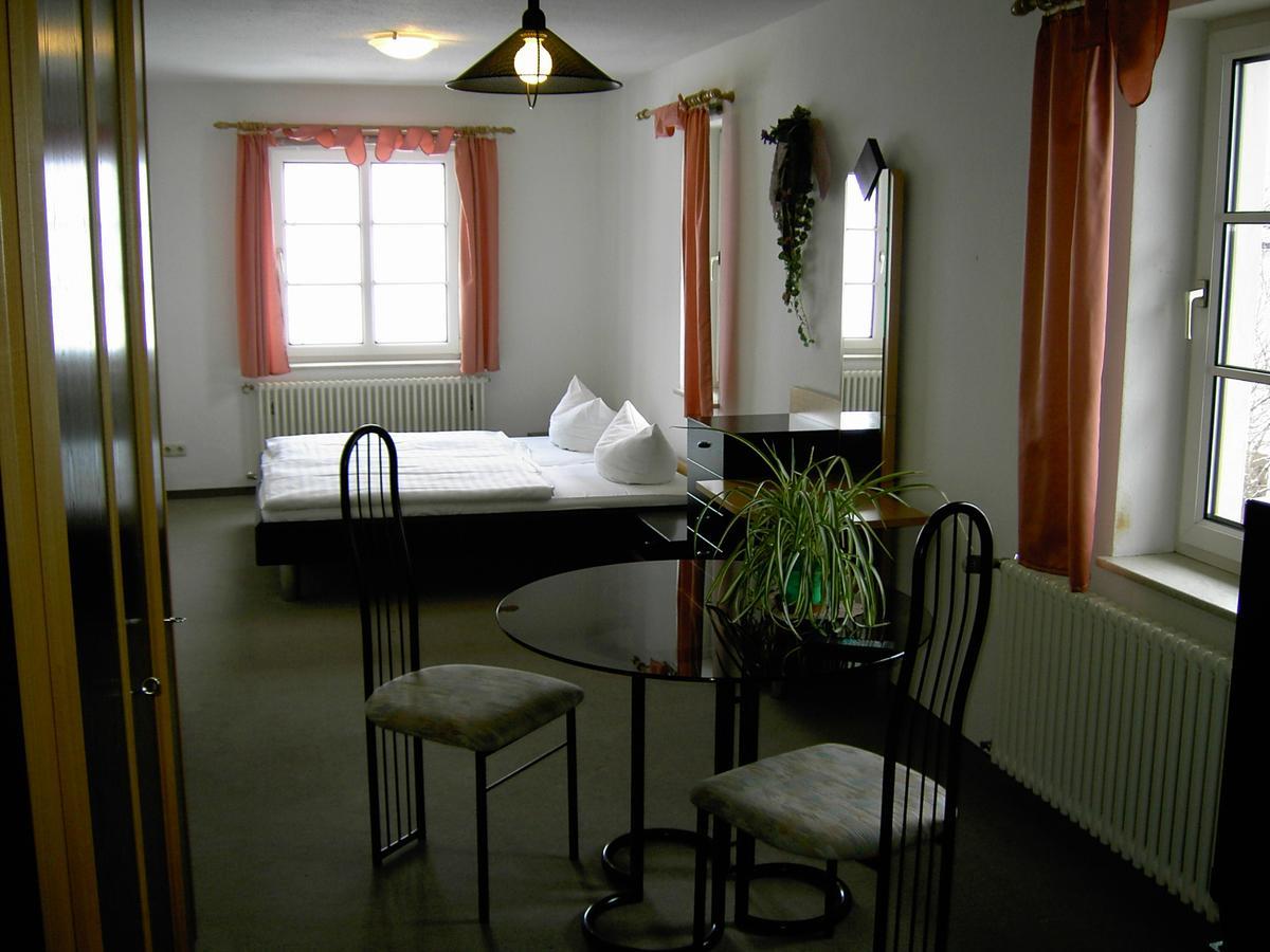 Landhotel Am Fuchsbach Berga  Zewnętrze zdjęcie