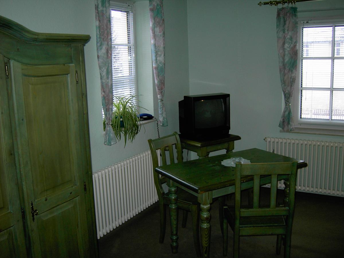 Landhotel Am Fuchsbach Berga  Zewnętrze zdjęcie